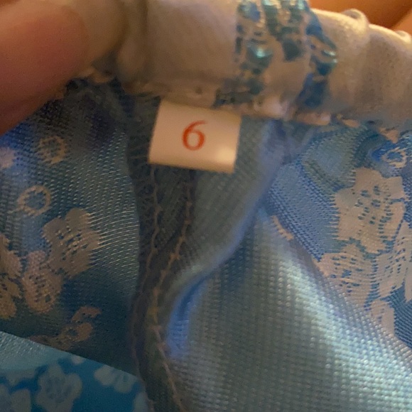 Chinese Brocade Light Blue Capri Pants (Size: 6) - Picture 4 of 8